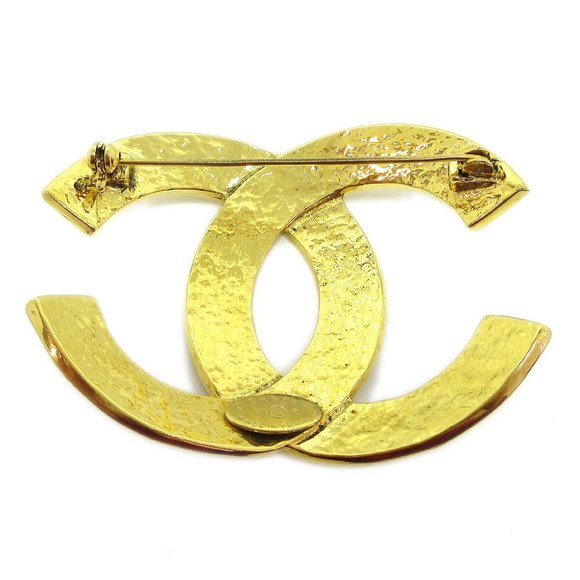 Authentic CHANEL CC Logos Charm Brooch Pin Corsage Gold-Tone 94P - Picture 2 of 4